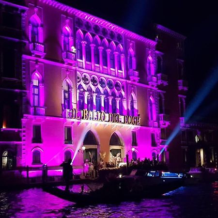 Palazzo Morosini Brandolin Dimora Romantica เวนิส ภายนอก รูปภาพ