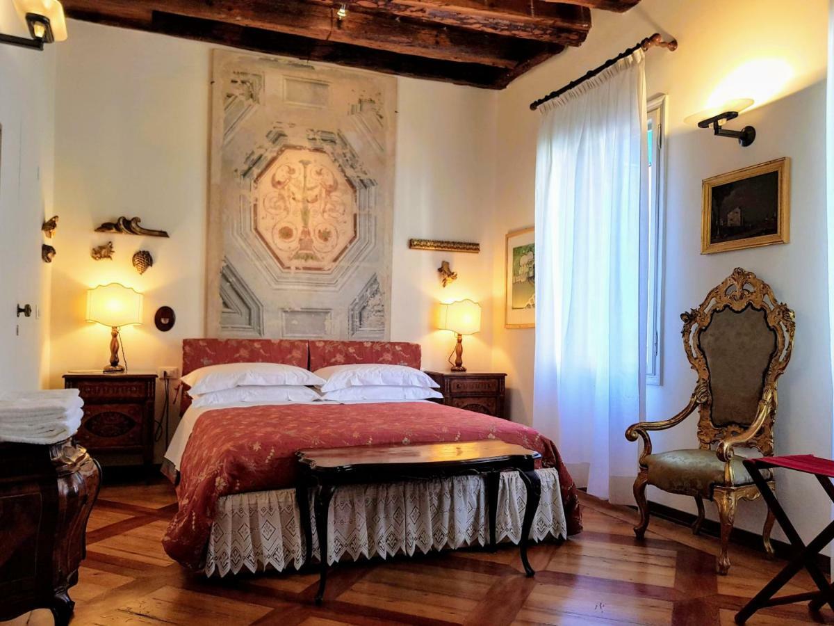 Palazzo Morosini Brandolin Dimora Romantica เวนิส ภายนอก รูปภาพ